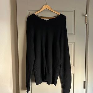 Black Large Cutter and Buck V-neck sweater
